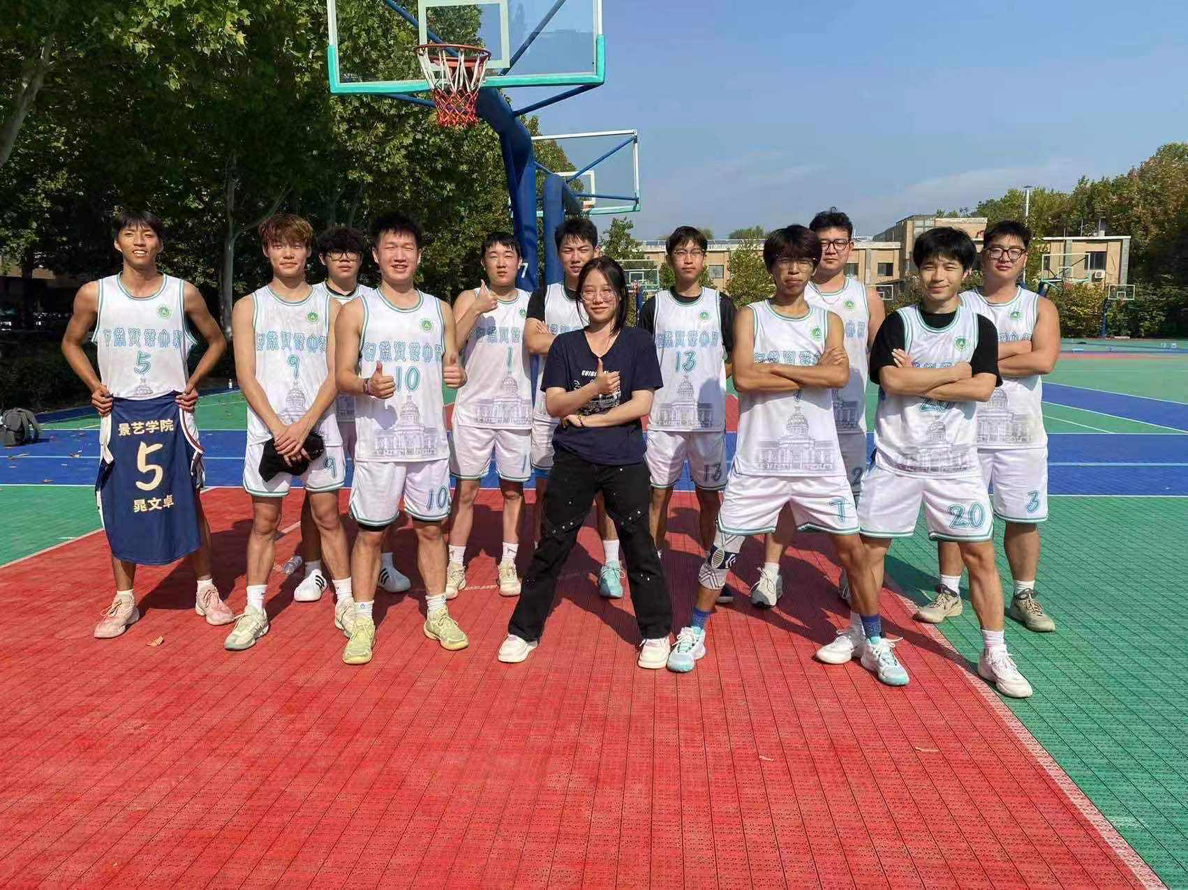 玻利维亚成功出线，勇夺小组赛第二名
